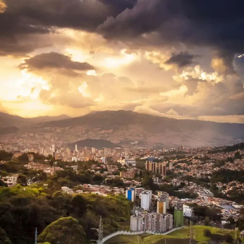DayaYoga-ViajeConscienteColombia26-medellin 1